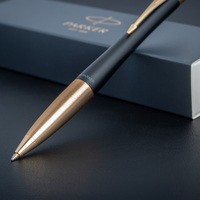 Шариковая ручка Parker URBAN 17 Muted Black GT BP Трезубец 30035_T001y